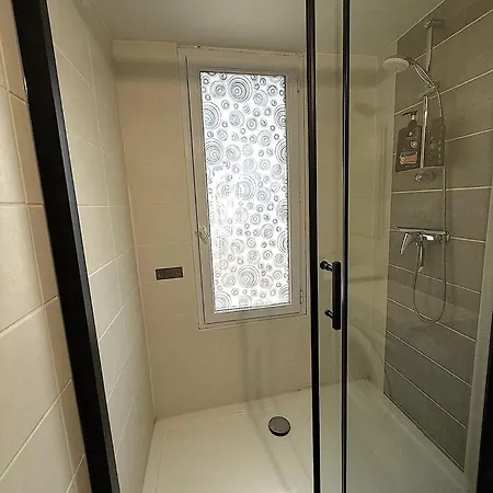 Coeur De - Familial - Parking Gratuit - Wifi Апартаменты Conches-en-Ouche