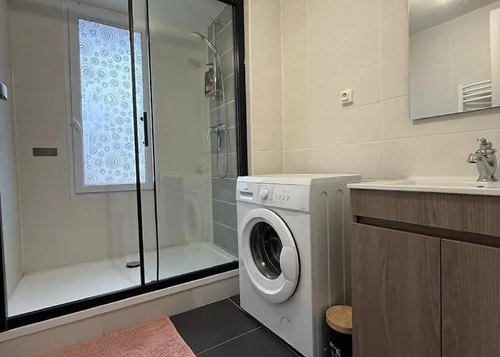 Coeur De - Familial - Parking Gratuit - Wifi Апартаменты