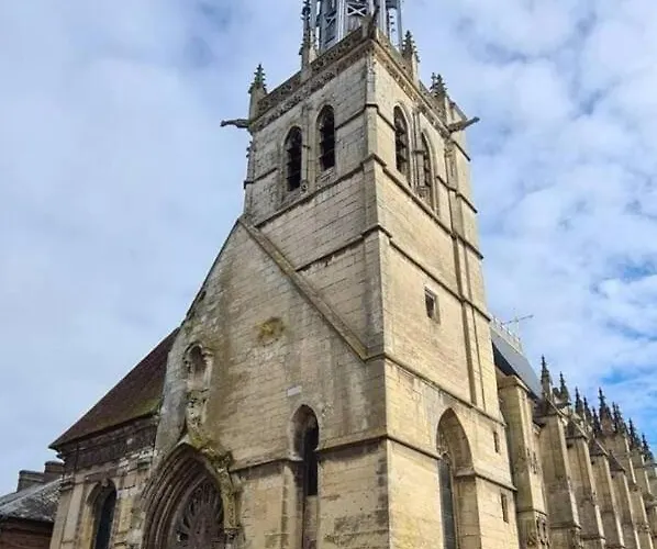 Coeur De - Familial - Parking Gratuit - Wifi * Conches-en-Ouche