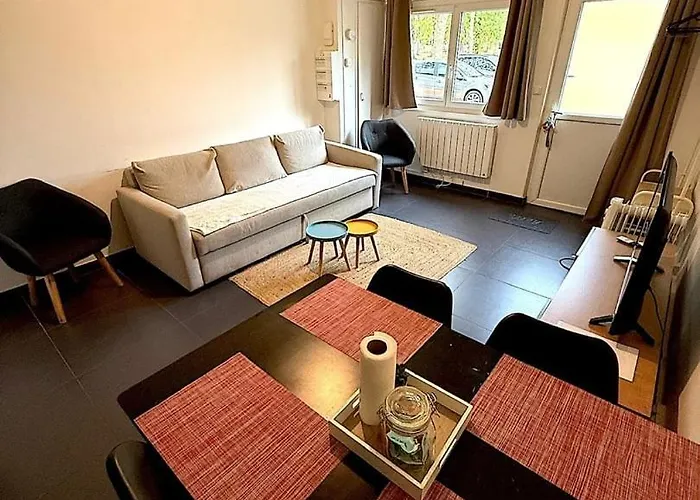 Coeur De - Familial - Parking Gratuit - Wifi Апартаменты